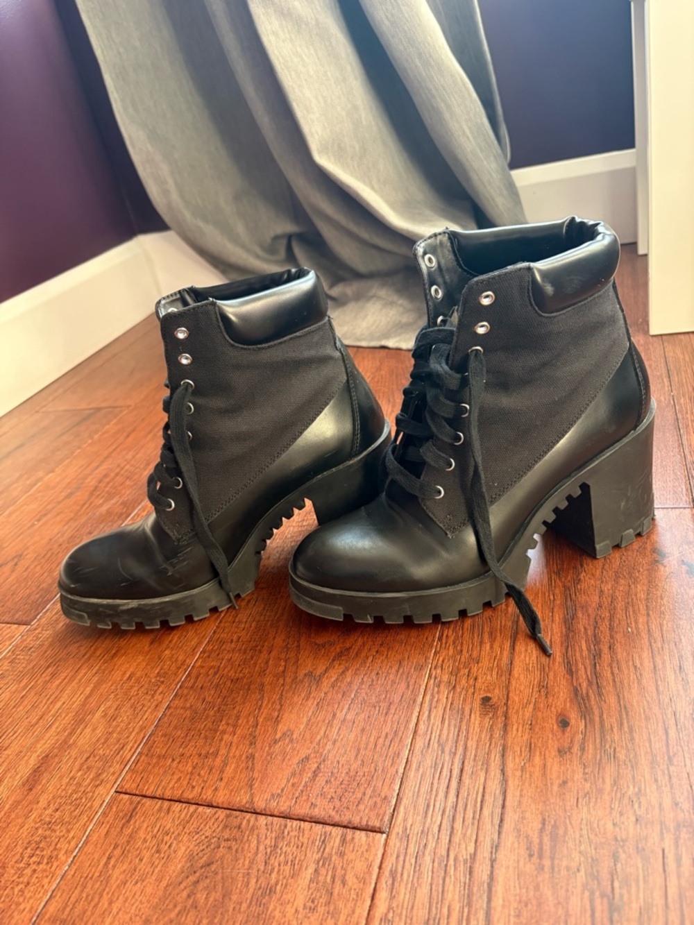 ZARA Women’s Black Lace-Up Chunky Heel Combat Boots